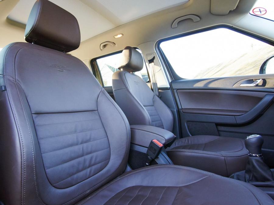  Skoda Yeti OutDoor Laurin & Klement 2014 года  (UK) (фото 6 из 7)